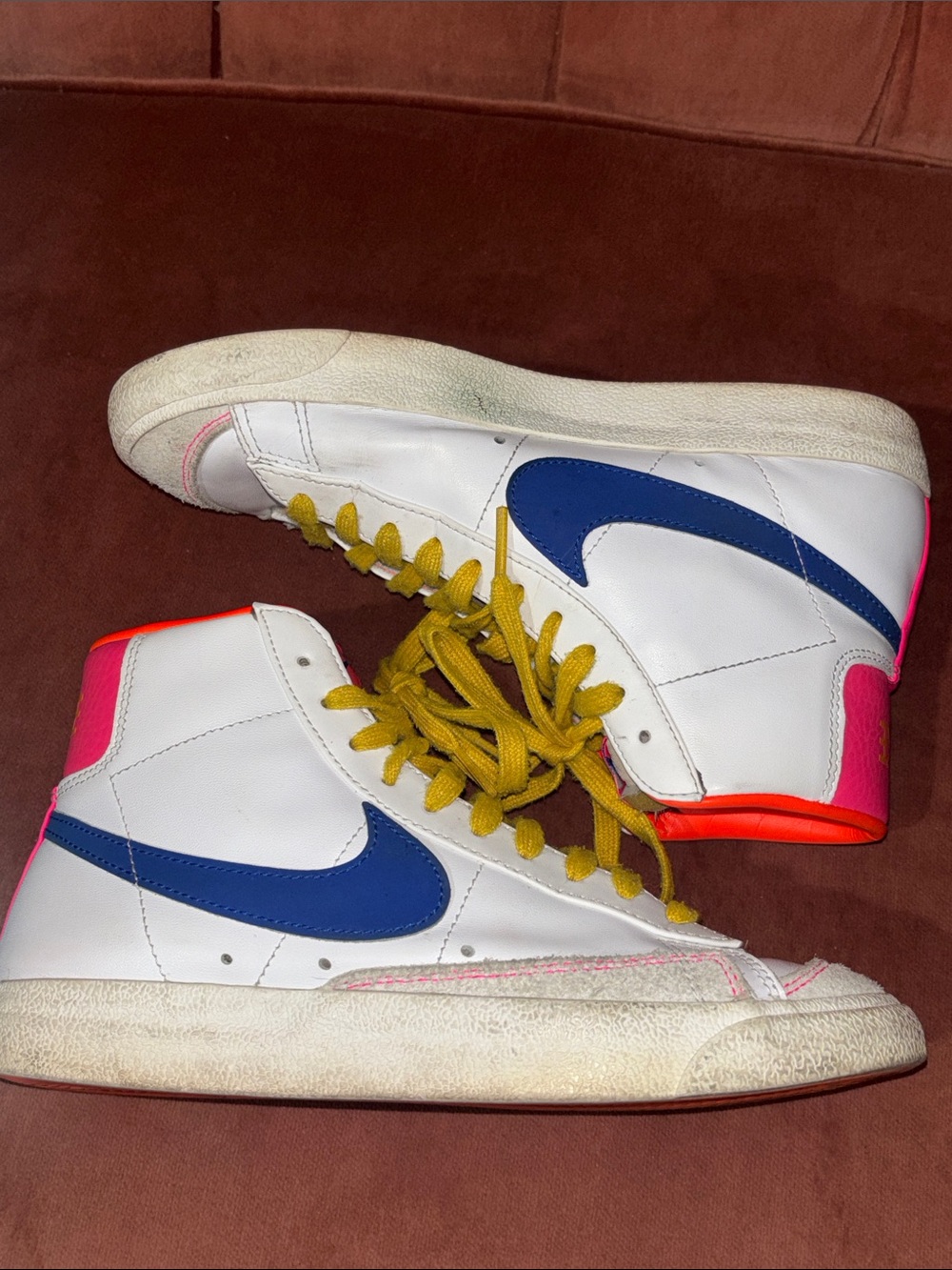 Nike Blazer mid ‘77 white chartreuse hyper pink high top sneakers neon accent 8 - Picture 2 of 15